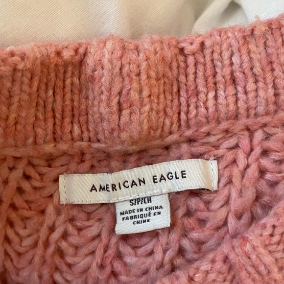 2 american eagle sweaters - Picture 3 of 6